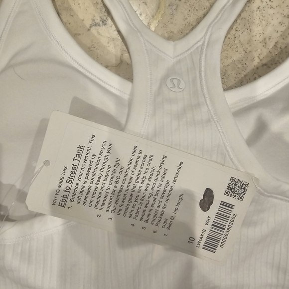 Lululemon Ebb to Street Tank in White Size 10 NWT - Picture 4 of 6